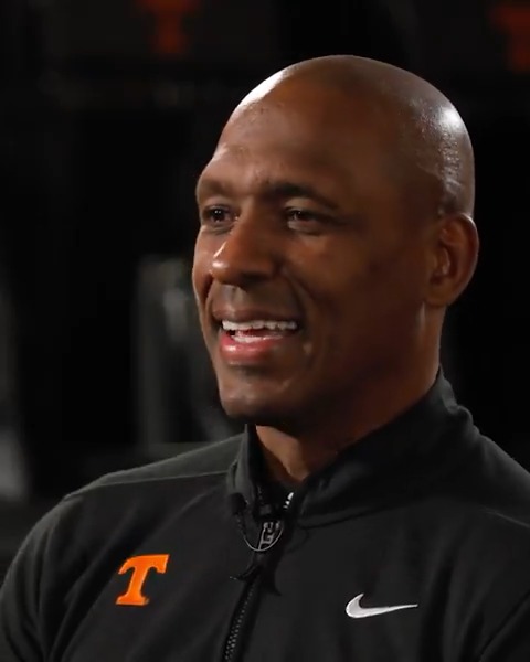 ✔️ toughness ✔️ tackling ✔️ vision ✔️ energy Coach Poindexter on what it takes to play safety. full video »