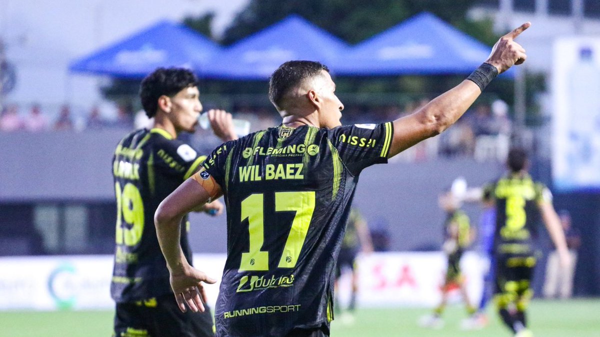 Increíble como en los tres goles de Recoleta hay HORRORES de los jugadores de San Lorenzo. Urgente un cambio radical. Cuatro derrotas consecutivas para el equipo de Orteman.