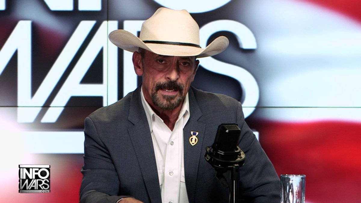 "We Declare A Wartime State Of Emergency!" Says Former Army Special Forces Op. Colonel The Next Governor Of Texas "Doc" Pete Chambers Promises To End The Invasion Day 1!