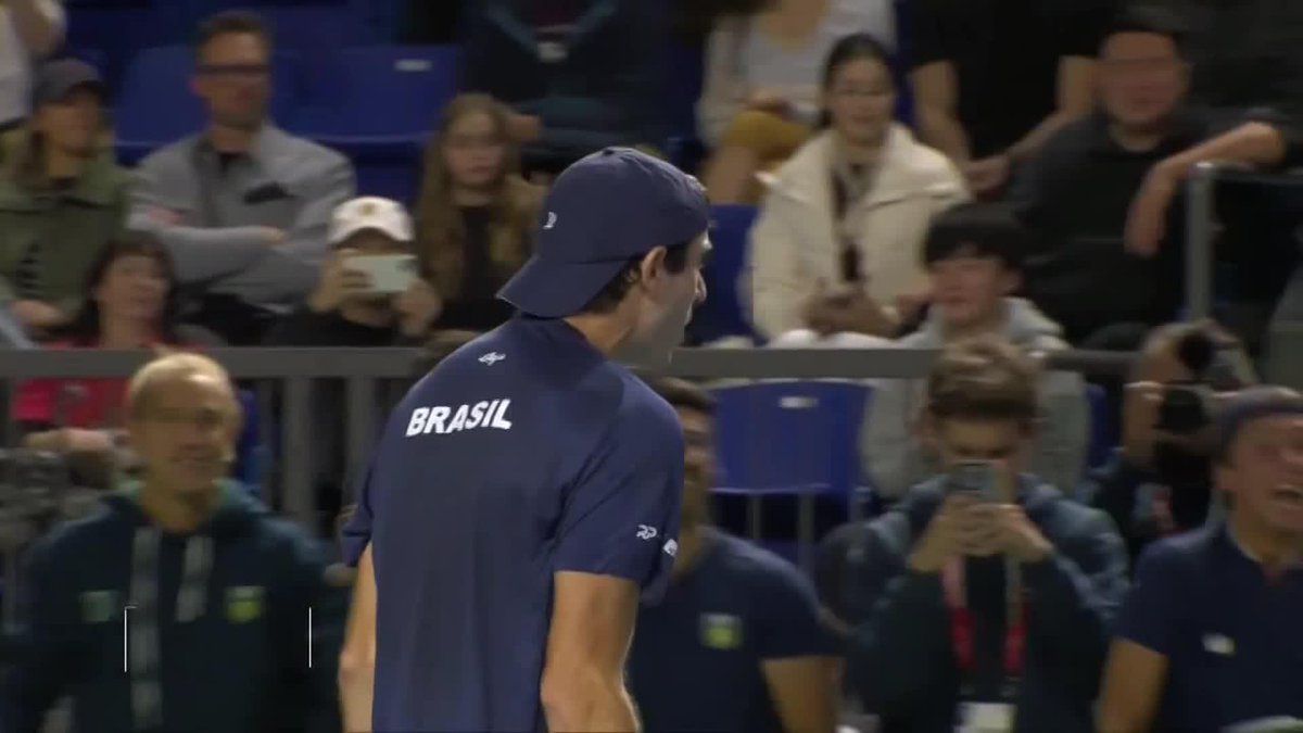 BRAZILLIANCE 🇧🇷 Gustavo Heide levels the tie with a stunning 7-6(4), 3-6, 7-6(3) win against Gabriel Diallo in Vancouver 👏 #DavisCup CBT