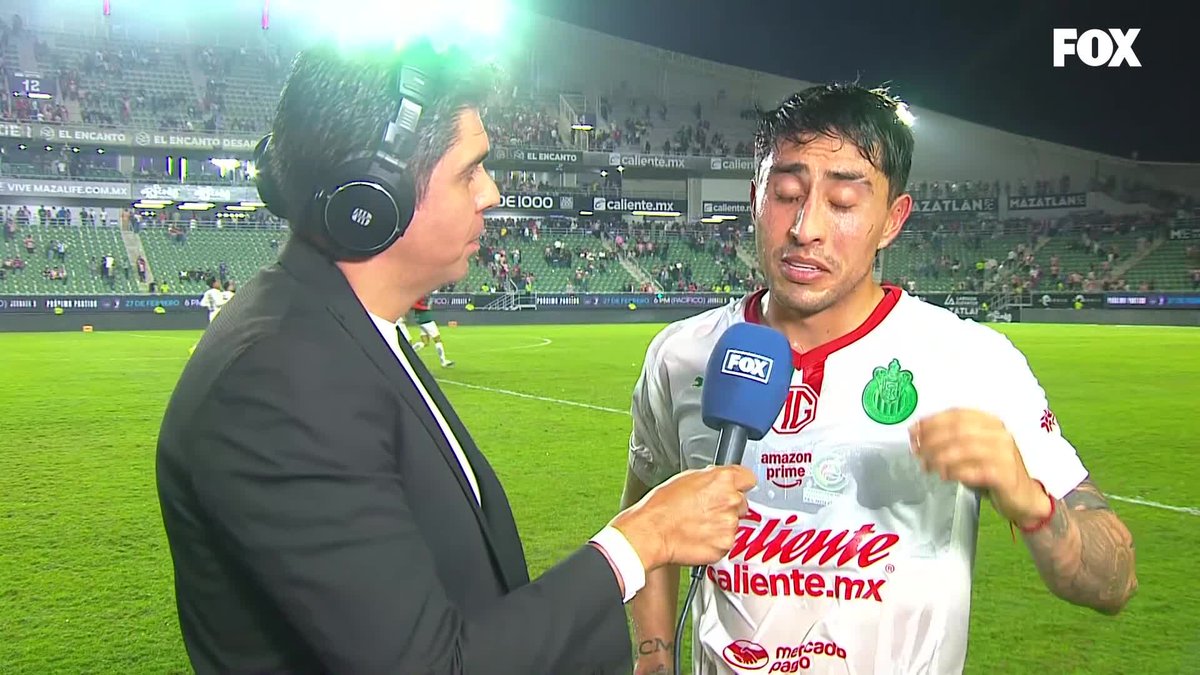 ⚓1-2🐐"El segundo tiempo fue muy malo... NO SON LAS FORMAS" 🎙️ Tony Valls ⚽ habló con Omar Govea tras la victoria de Chivas contra Mazatlán. #CuadroTitular