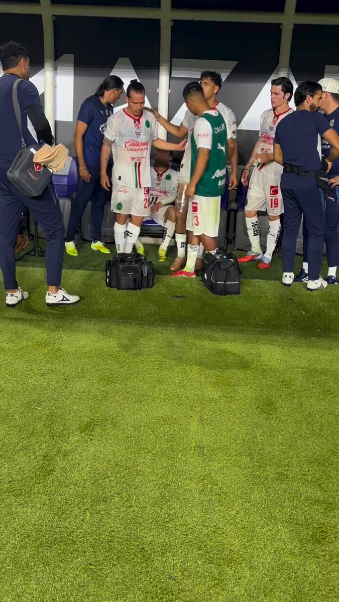 Cuantas semanas o meses le dan a Romo por la forma que está caminando?