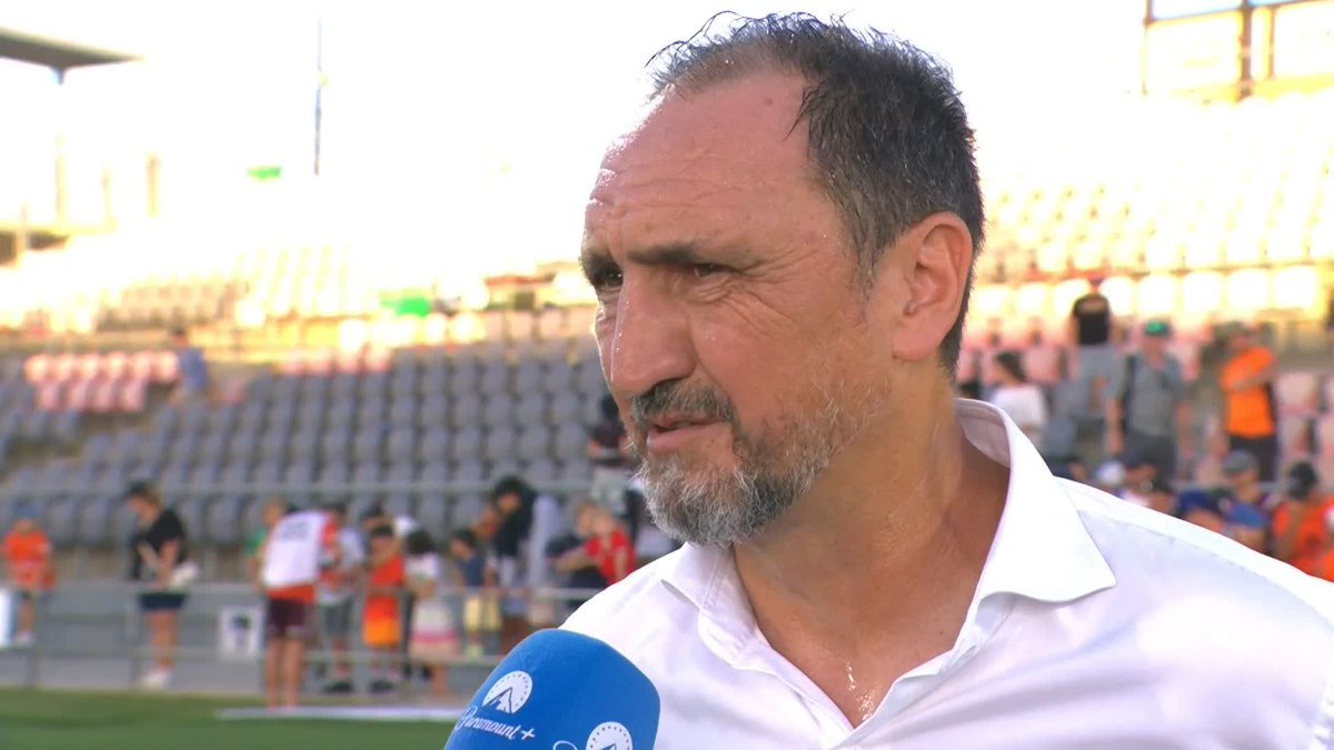 "It seems like they are against Michael Valkanis and the Brisbane Roar" Brisbane Roar FC gaffer Michael Valkanis has some STRONG words post game about the state of officiating 🔥 Watch the full match replay and highlights of #BRIvCCM on Paramount+ 📺