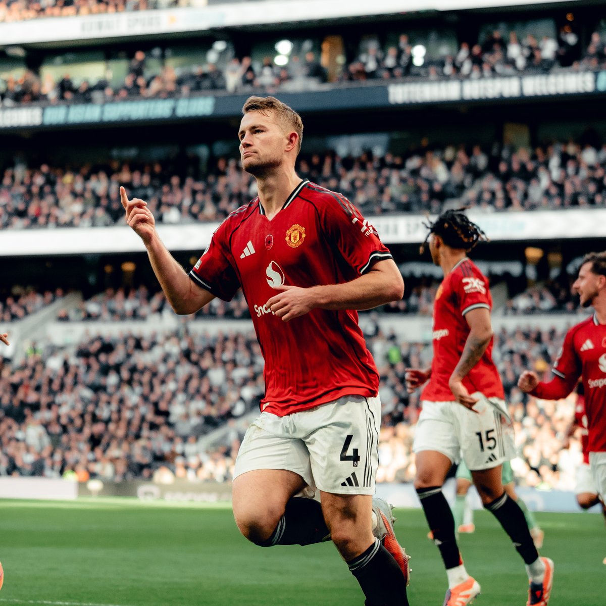 Scorer of our most recent goal against Tottenham: @MdeLigt_04 💪