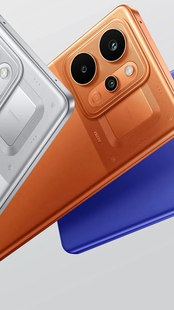 Ce téléphone peut être utilisé pendant 7 jours sans être rechargé 📱 Une prouesse notamment rendue possible par sa batterie de 10.001 mAh, intégrée pour la première fois dans un téléphone de série.