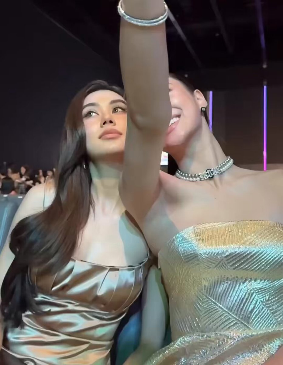#LenaMiu #lalinalena #MiuNatsha The Moment: The Shot: