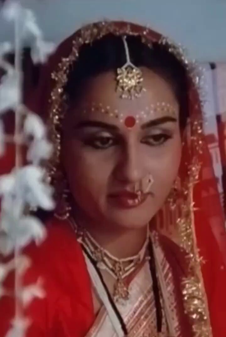 एक आध दिन आराम कर लेता तो रोज सुहागरात मनाता 😂😂