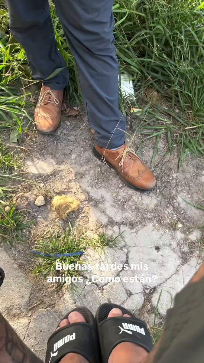 Dos mormones aceptaron "hacer un tiktok" a cambio de que el sujeto vaya al templo con ellos.