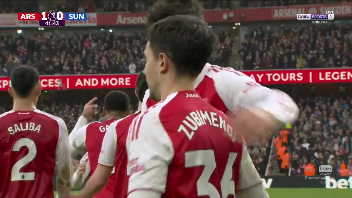 GOAL! Martin Zubimendi makes the breakthrough with a beautifully controlled strike off the post and past Roefs 👏 #beINPL #ARSSUN #Arsenal