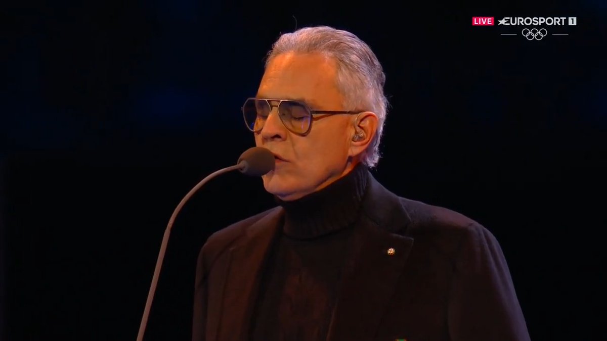 En la voz de Andrea Bocelli, la solemne 'Nessun Dorma' se escuchó en la inauguración de los Juegos Olímpicos de Invierno. #MilanoCortina2026