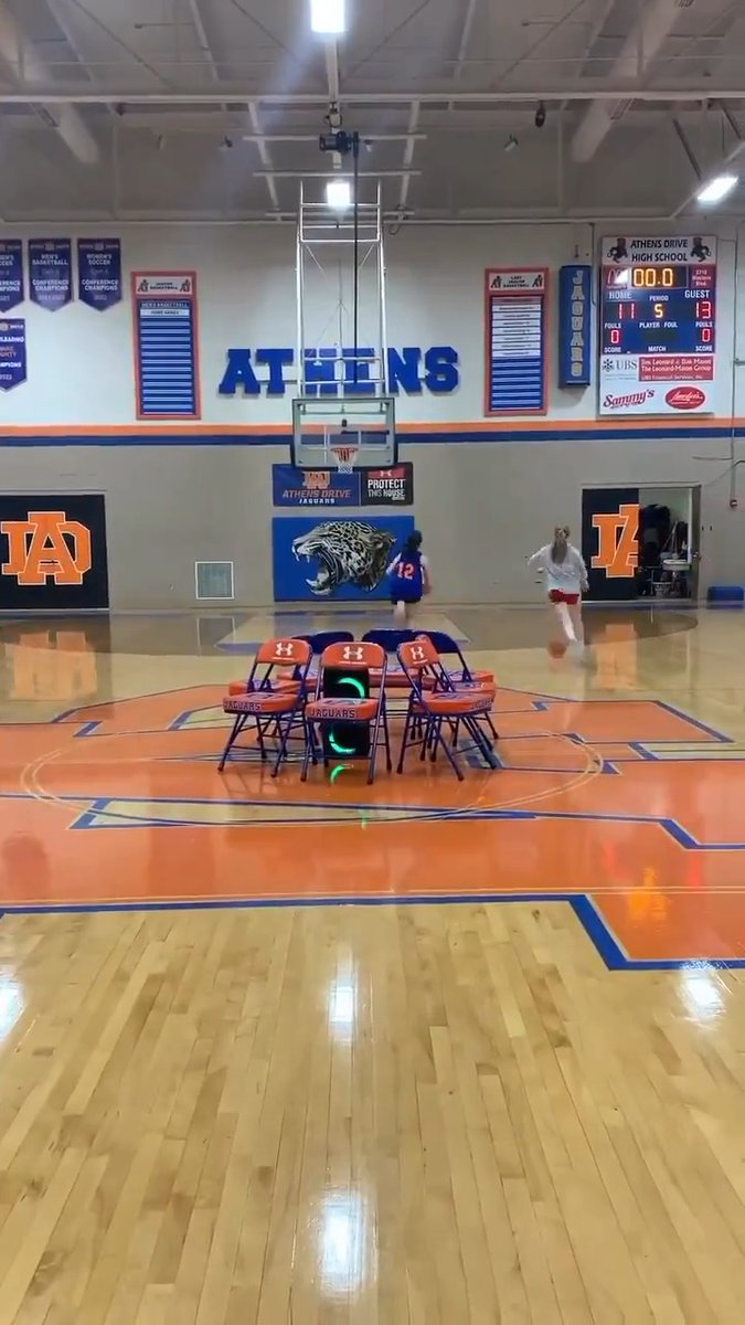 basketball musical chairs is genius 🤣
