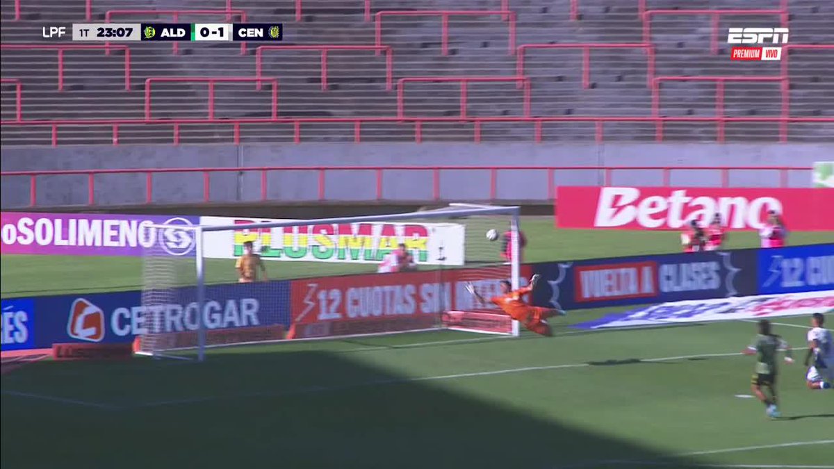 🧤 Me emociono con Werner volando para negarle el gol a Di María Encima después casi hace penal jijo