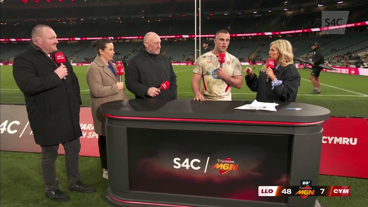 "My parents actually went to Aberrystwyth University, and they watched a bit of S4C" Wel o ni ddim y disgwyl hyn gan seren Lloegr Ben Earl! 😂 🏴󠁧󠁢󠁥󠁮󠁧󠁿 🆚 🏴󠁧󠁢󠁷󠁬󠁳󠁿 #GuinnessM6N | S4C Rygbi