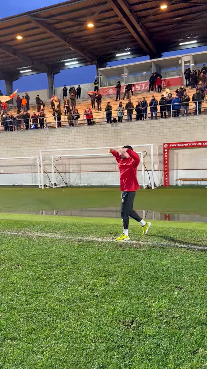 Este U.D. Sanse me recuerda mucho al de la temporada 23/24, yendo de menos a más y apretando en el último tercio de la temporada. Otra victoria, la tercera consecutiva, para meter presión al líder. Importante ganar en casa y tener esa regularidad de fuera