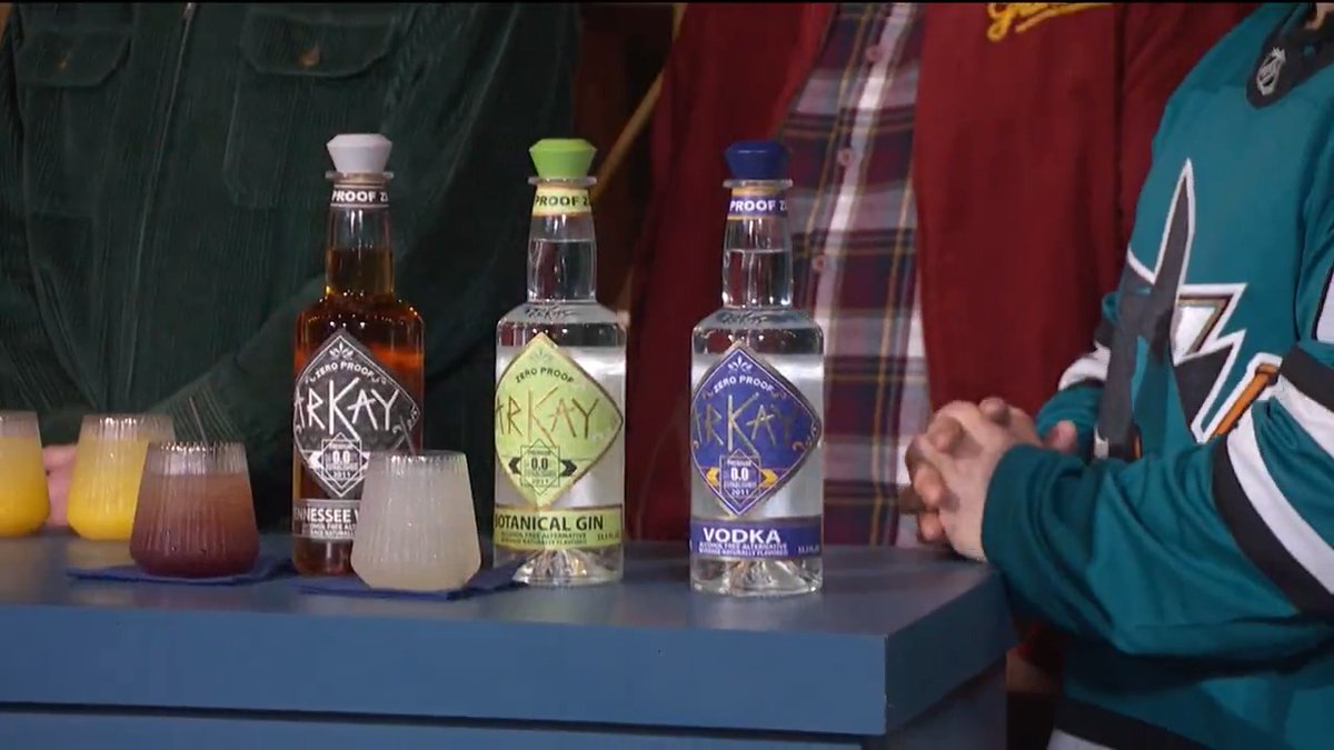 In celebration of a certain dual-sport athlete appearing on the show, we called in 𝔸𝕣𝕜𝕒𝕪 ℤ𝕖𝕣𝕠 ℙ𝕣𝕠𝕠𝕗 to provide us with some aptly-named mocktails! #PARTNER