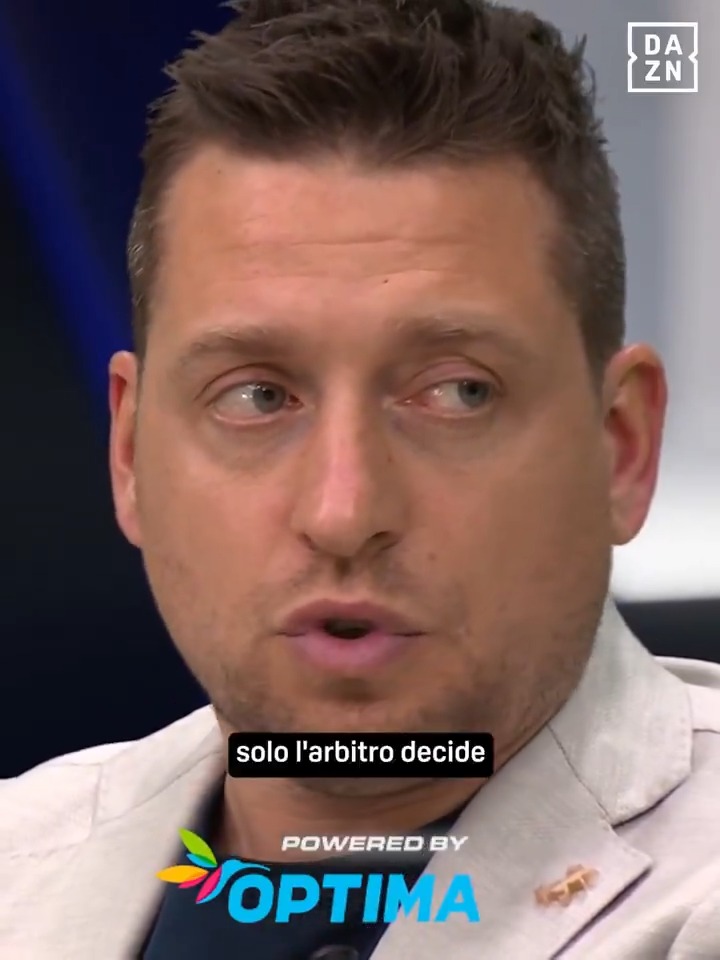 Giaccherini non è d'accordo sul rigore del 3-2 🗣️ Era da assegnare ❓ #Vamos powered by @optimaitalia, ogni sabato di #SerieAEnilive su #DAZN