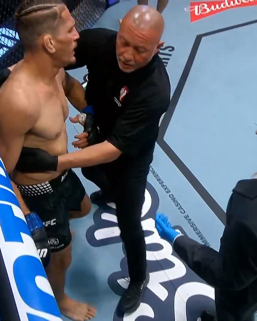 OH MY GOODNESS 😳 Nikolay Veretennikov with an impressive RD1 TKO! [ #UFCVegas113 | LIVE NOW on @ParamountPlus ]
