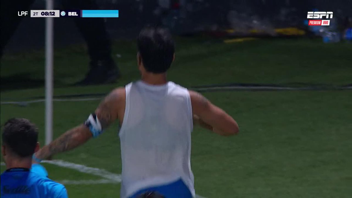 Cuando giró Zelarayán medio Alberdi sabía que era gol. Que pedazo de distinto tiene Belgrano. Jugadorazo.