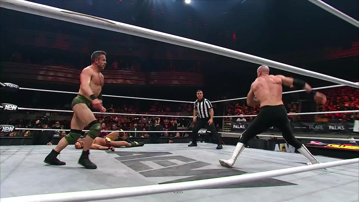 HOLY FUCK WHAT A FINIS WHAT A MATCH TOMMASO CIAMPA IS EXACTLY WHERE HE BELONGS #AEW #AEWCollision