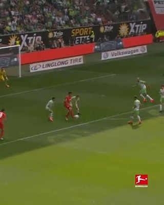 🇩🇪🤩 #GoalOfTheDay | Jonas Hector vs Wolfsburg (2018)