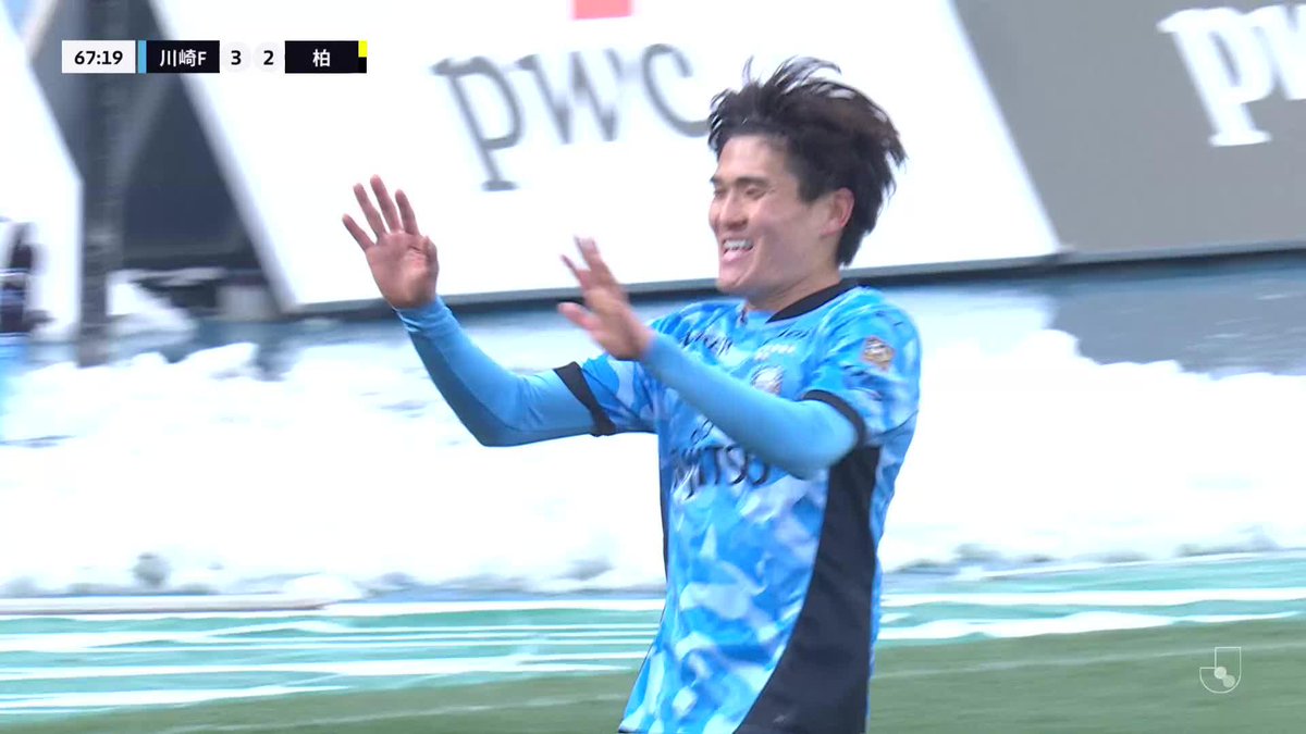 松長根悠仁のヘディングで川崎Ｆが４点目！Ｊ１初ゴール✨ 🎦 ゴール動画 🏆 明治安田Ｊ１百年構想リーグ 地域リーグラウンド 第1節 🆚 川崎Ｆvs柏 🔢 4-2 ⌚️ 68分 ⚽️ 松長根 悠仁（川崎Ｆ） #Ｊリーグ