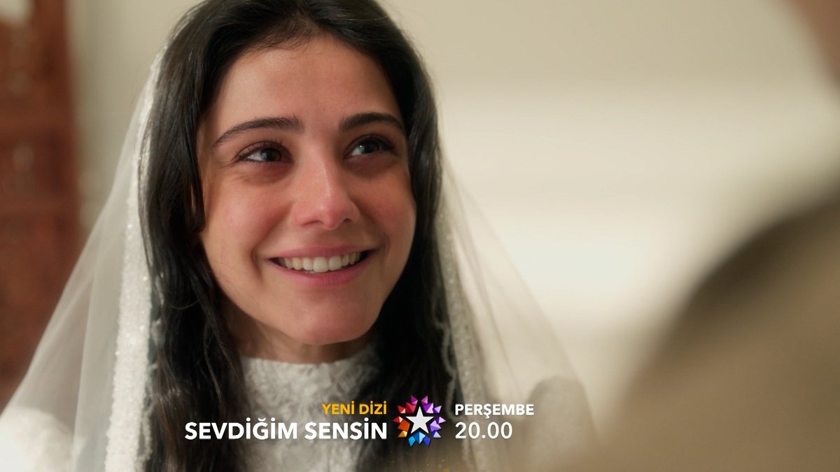 "Sana daha önce kimse ne istediğini sormadı mı?" #SevdiğimSensin ilk bölümüyle perşembe 20.00'de Star'da! Sevdiğim Sensin