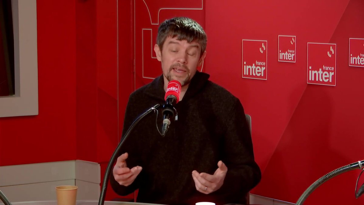 "Ça ne m’étonne pas du tout de retrouver Bill Gates et d’autres patrons de la tech", dans les "Epstein Files", explique le journaliste Damien Leloup. "Ils font partie de ces cénacles du pouvoir." #Le69Inter