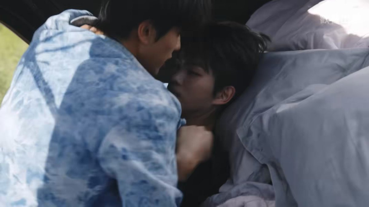 요즘 중벨폼 너무 좋은데? 재밌어보이는거 발견 얼굴 장소 뒤집기 모든게 완벽..
