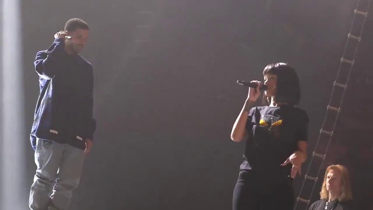 Drake and Rihanna rehearsing "Take Care" before their show in Paris