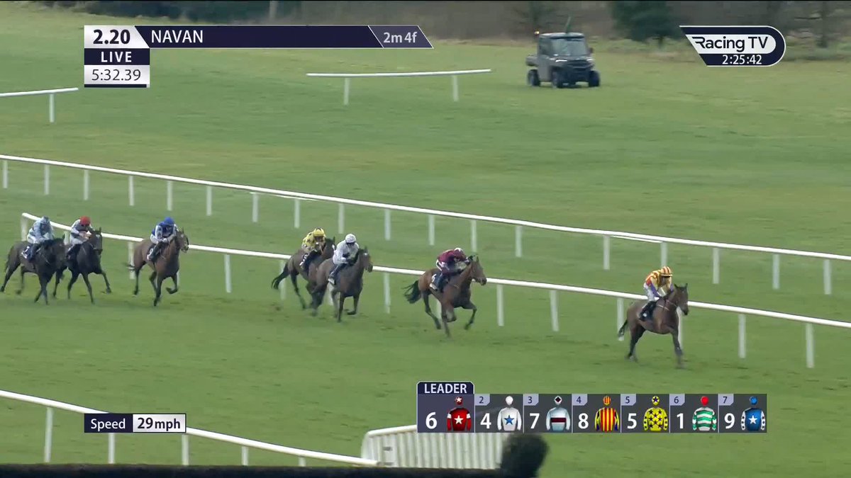 Whoosh, 𝐙𝐚𝐧𝐨𝐨𝐬𝐡 💨 C A Murphy Racing's progressive six-year-old rattles off a hat-trick in the Listed Apple's Jade Mares Novice Hurdle Navan Racecourse