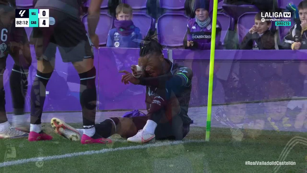 ¿QUÉ ACABAS DE HACER CIPENGA? 😱😱😱 Es un 0-4 que pone en pie al público del José Zorrilla 👏 La obra de arte que pone al Castellón líder de #LALIGAHYPERMOTION