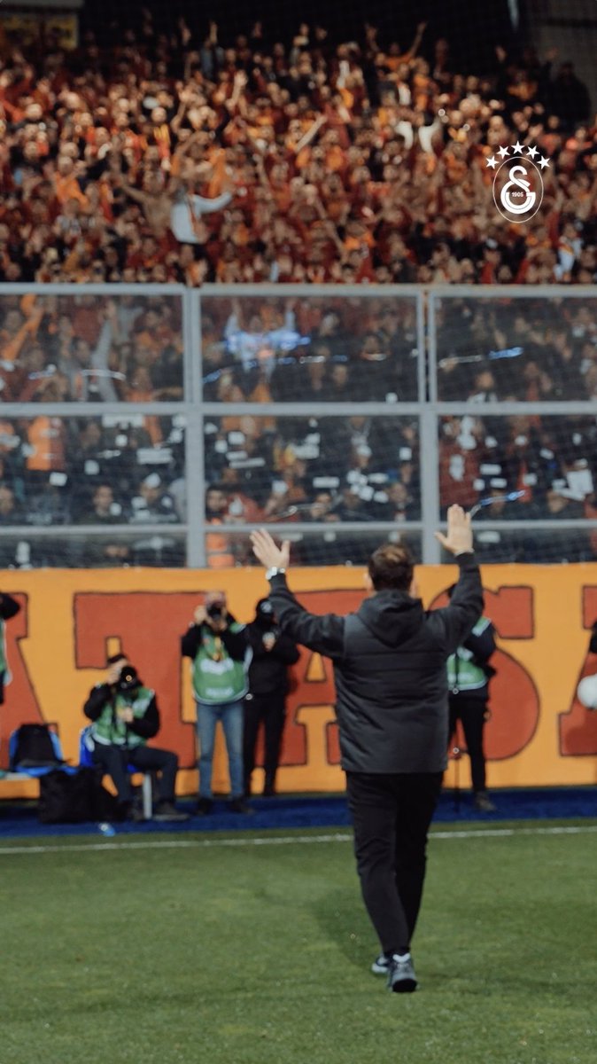 Winner Okan Buruk’tan maç sonu galibiyet üçlüsü! 🫡