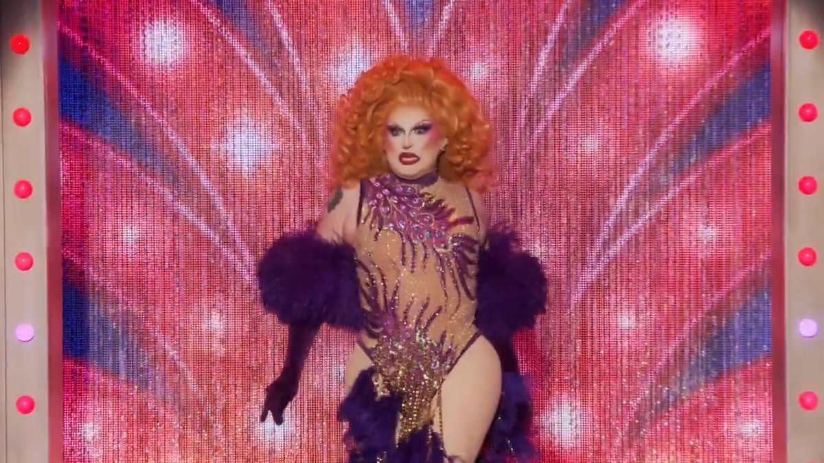This queen's got talent! 🌟 Head to the #DragRace YouTube channel to watch Part Two of the Rate-A-Queen Talent Show! 👉