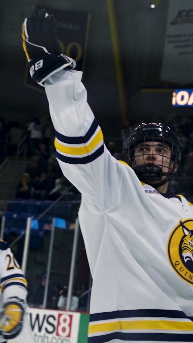 Ethan Wyttenbach is making a STRONG case for the Hobey 🏆 The freshman has gone NUCLEAR over his last 10 games. 8 goals, 20 pts. Leading the nation in scoring with 19 goals, 47 pts in 30 games. The Flames found an absolute STUD in the 5th round 🔥
