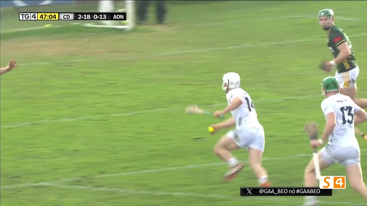 47 Nóim Kildare GAA 2-18 (24) Antrim GAA 0-13 (13) Curtin le cúl do chreidte 😱 What a finish !! BEO/LIVE AR TG4 📺 Allianz Ireland #AllianzLeagues #GAABeo