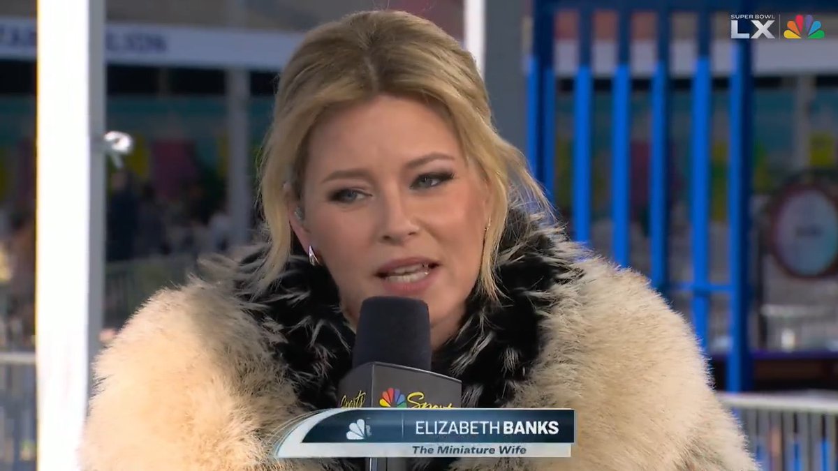 Confirmed Pats fan, Elizabeth Banks. Watch #SuperBowlLX on NBC & Peacock. #TheMiniatureWife arrives April 9 on Peacock.