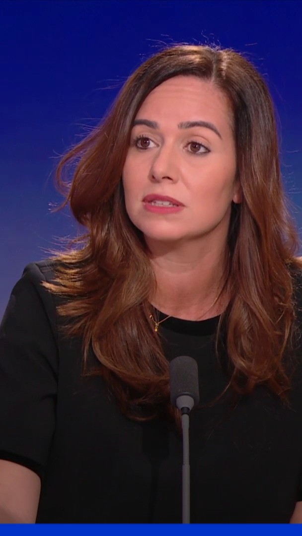 Le prix du pass Navigo annuel à "52 euros": interrogée sur BFMTV, Sarah Knafo plaide un "lapsus"