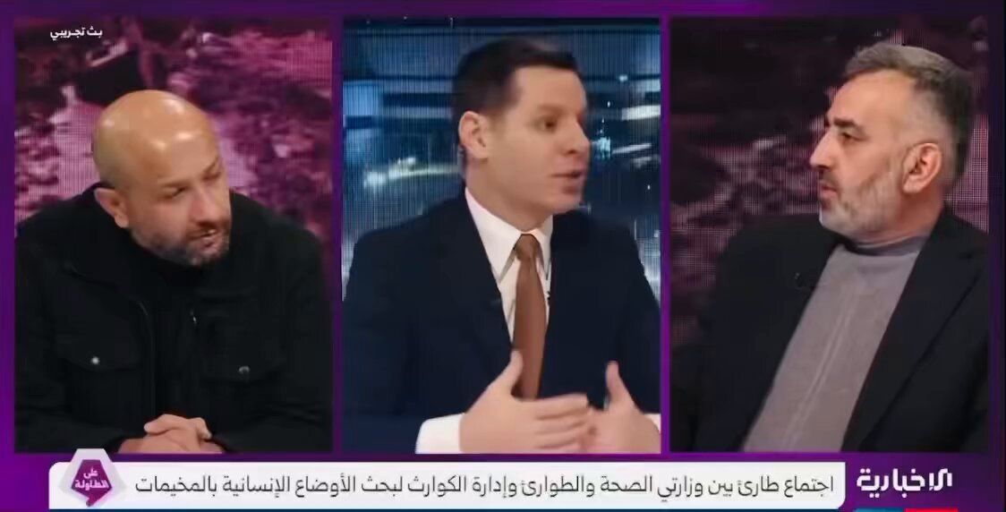 الكاتب والباحث السياسي " أ. حسن الدغيم " عن البوفيه المفتوح في القصر بدمشق. - شو ها لبوفيه المفتوح " سمون وزعتر ومي وشاي وقهوة "والعباسيين طامحين بالسلطة والناقمين الفرس استغلوا نخوة الفرس وأسقطوا الدولة الاٌمويّة.