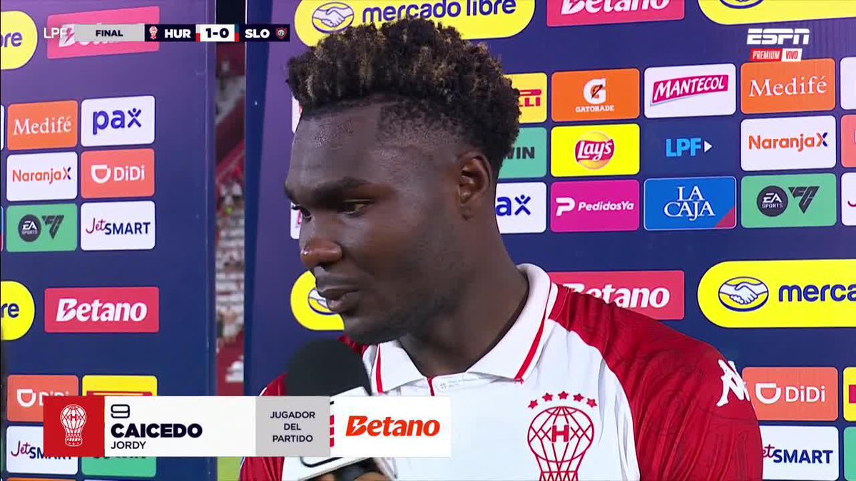 LA FIGURA MUY EMOCIONADA: Jordy Caicedo, autor del gol para el triunfo 1-0 de Huracán ante San Lorenzo en el Ducó, habló tras el clásico. 📺 ESPN Premium | Suscribite al Pack Fútbol en
