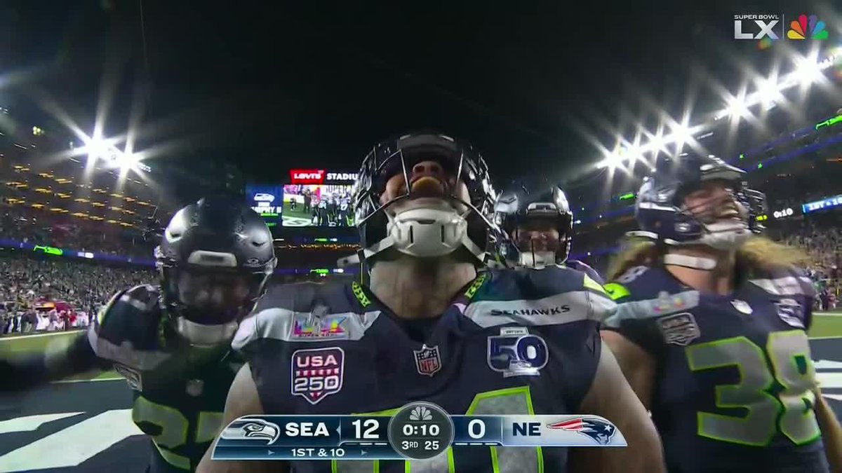 SEAHAWKS FORCE THE FUMBLE ON DRAKE MAYE😳 (📺 NBC)