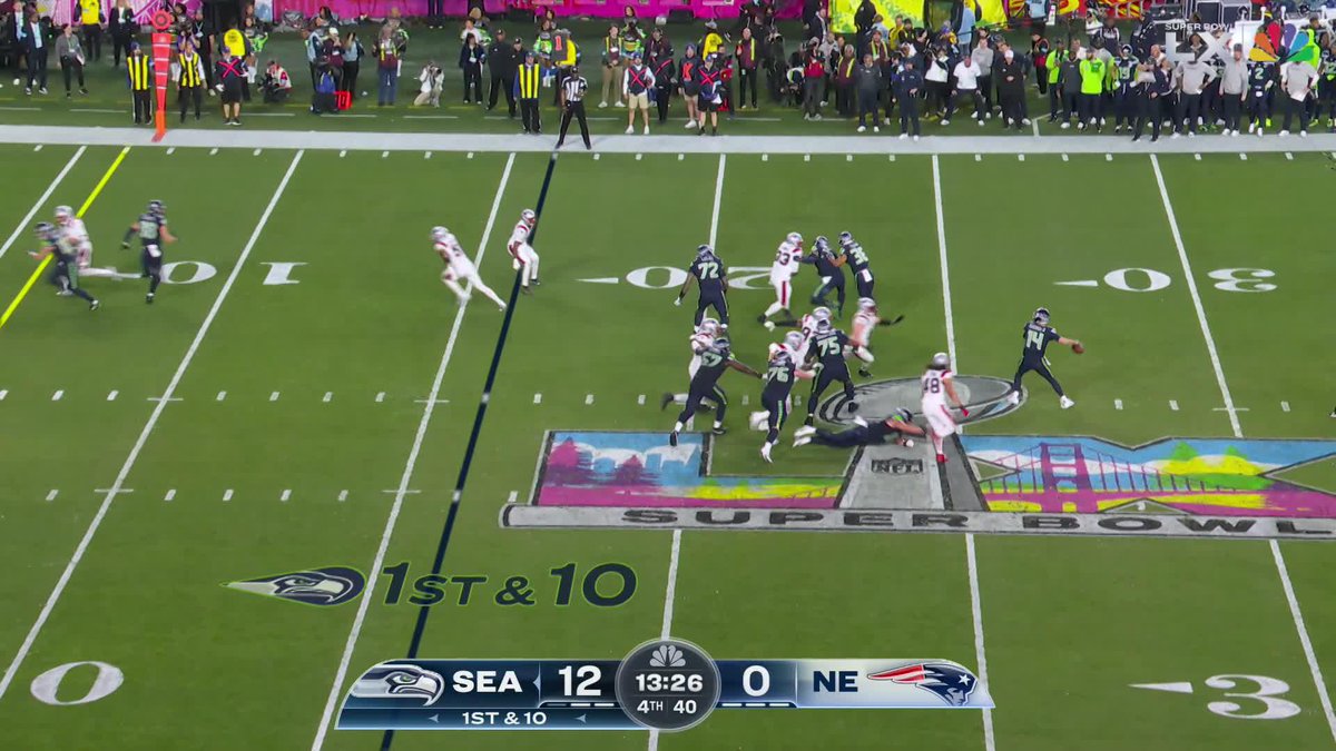 WE GOT A TOUCHDOWN. SEATTLE UP BIG. #SBLX