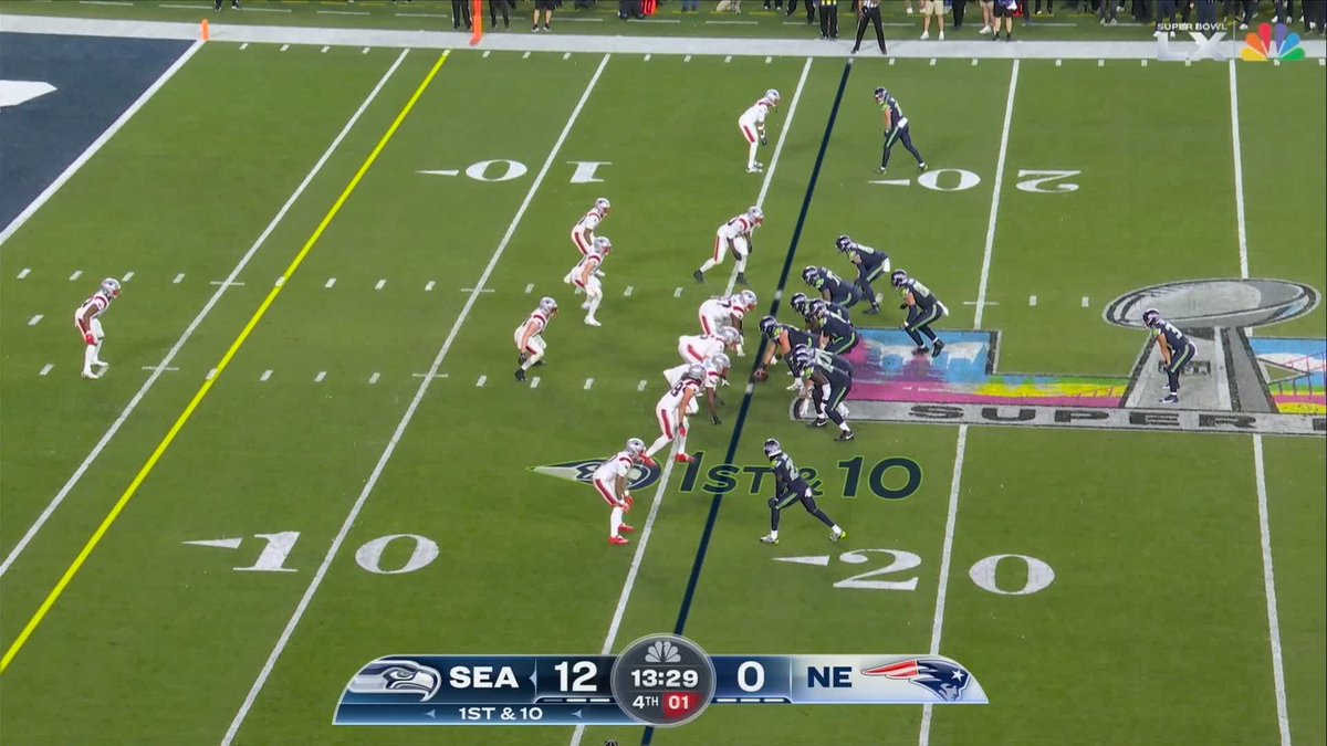 AJ Barner finally gets the opening touchdown of Super Bowl 60 💥 Surely that is game over for New England?