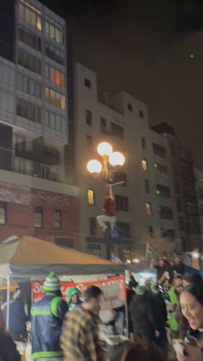 It’s insanity around Seattle’s Pioneer Square as everyone celebrates the Seahawks win. Someone’s already climbed a streetlight and there’s a dance party outside the Polymarket Portal