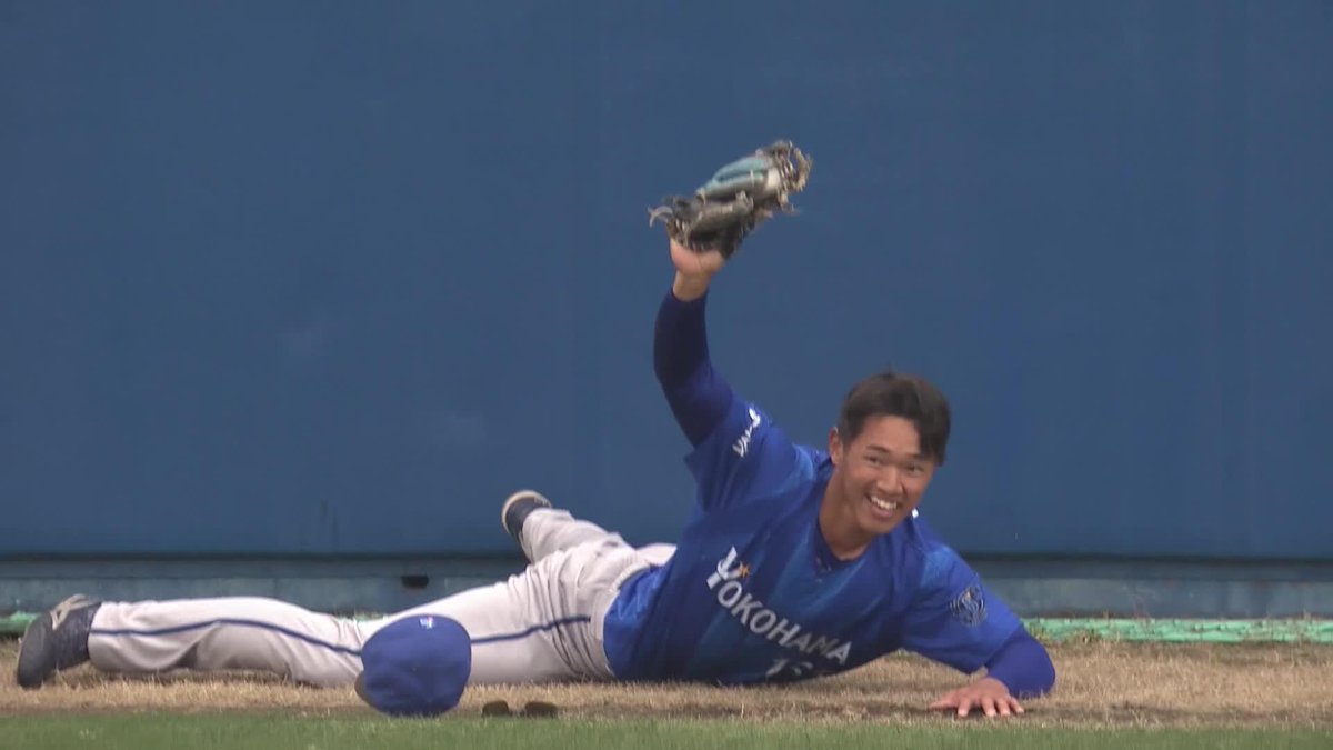 育成の19歳に大きな拍手 2年目・小針大輝 フェンス激突もボールは離さない 🌸DeNA春季キャンプ #baystars #だったらDAZN