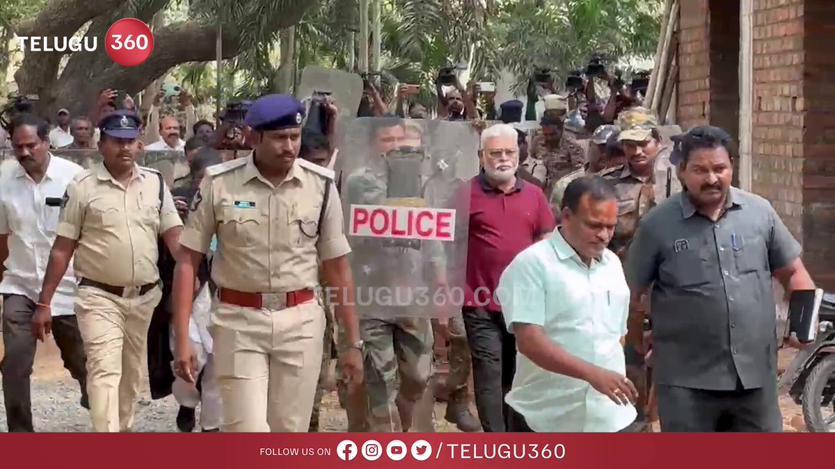 రాజమండ్రి జైలు నుంచి పీటీ వారెంట్ పై అంబటి రాంబాబును గుంటూరు కోర్టుకు తరలించిన పోలీసులు.. సీఎంను దూషించిన కేసులో ప్రస్తుతం రాజమండ్రి జైల్ లో రిమాండ్ ఖైదీగా అంబటి రాంబాబు..