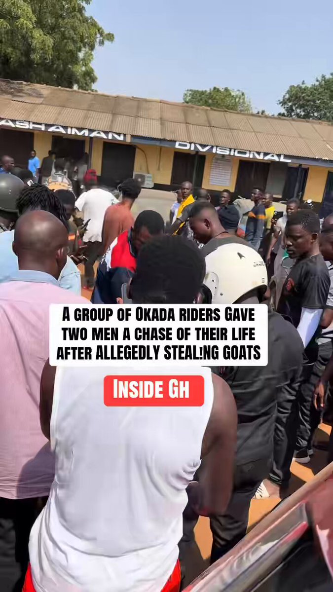 A group of okada riders launched a high-speed chase behind two suspected goat thieves escaping in a red Nissan Rogue with registration number GX 589-25. According to eyewitnesses, the pursuit began in Prampram and continued relentlessly until the vehicle reached the Ashaiman Police barrier, where the driver finally stopped and turned himself in to the officers on duty.
