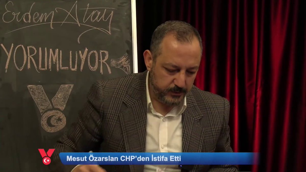 Hiç mi utanmanız yok! Erdem Atay: Özgür Özel çıktı "ben en fazla 'Defol git' demişimdir. Anasına babasına bir şey demedim" dedi. Yani küfür etmedim dedi. 10 dakika sonra 'Karaktersiz p*ç' dediği ortaya çıktı. Şimdi sen anasına babasına bir şey dememiş mi oldun? Erdem Atay