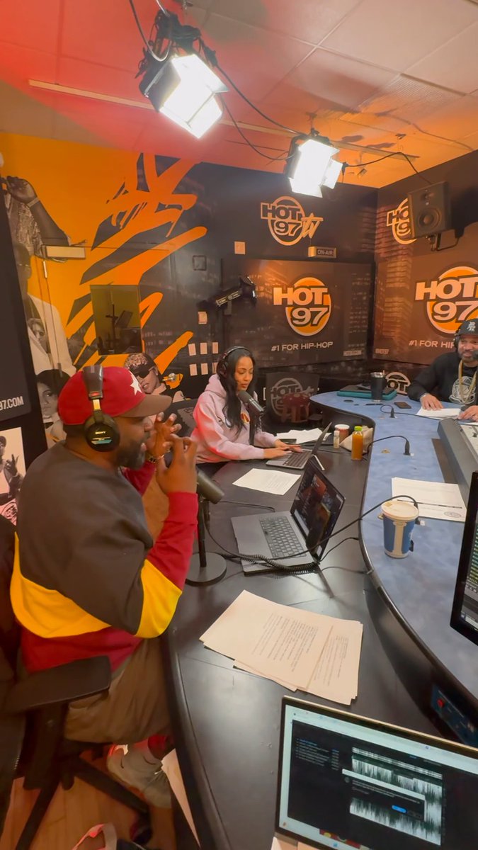 We have a Opinion Face Off Between @djkastone vs @kazeem on Micole L ‘The Fall Off ‘Album What Yall think on their takes? #morningswithmero @thekidmero @miabellenyc @shanikulture @djjuanyto
