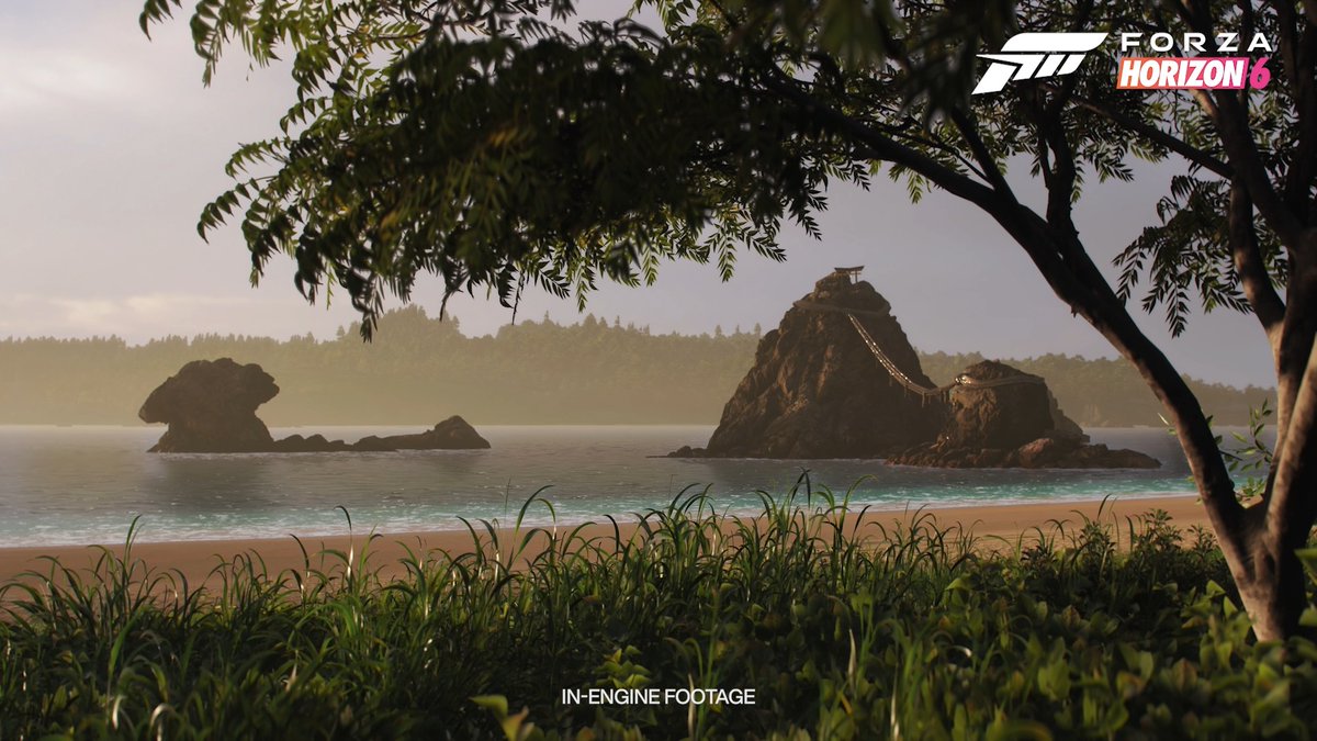 Fancy a day on the coast? #JapanAwaits