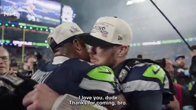 "Thank you for coming bro." Uchenna Nwosu was grateful that his former USC teammate Sam Darnold joined the Seahawks last offseason 🫶 @insidethenfl Super Bowl LX Mic’d Up on X